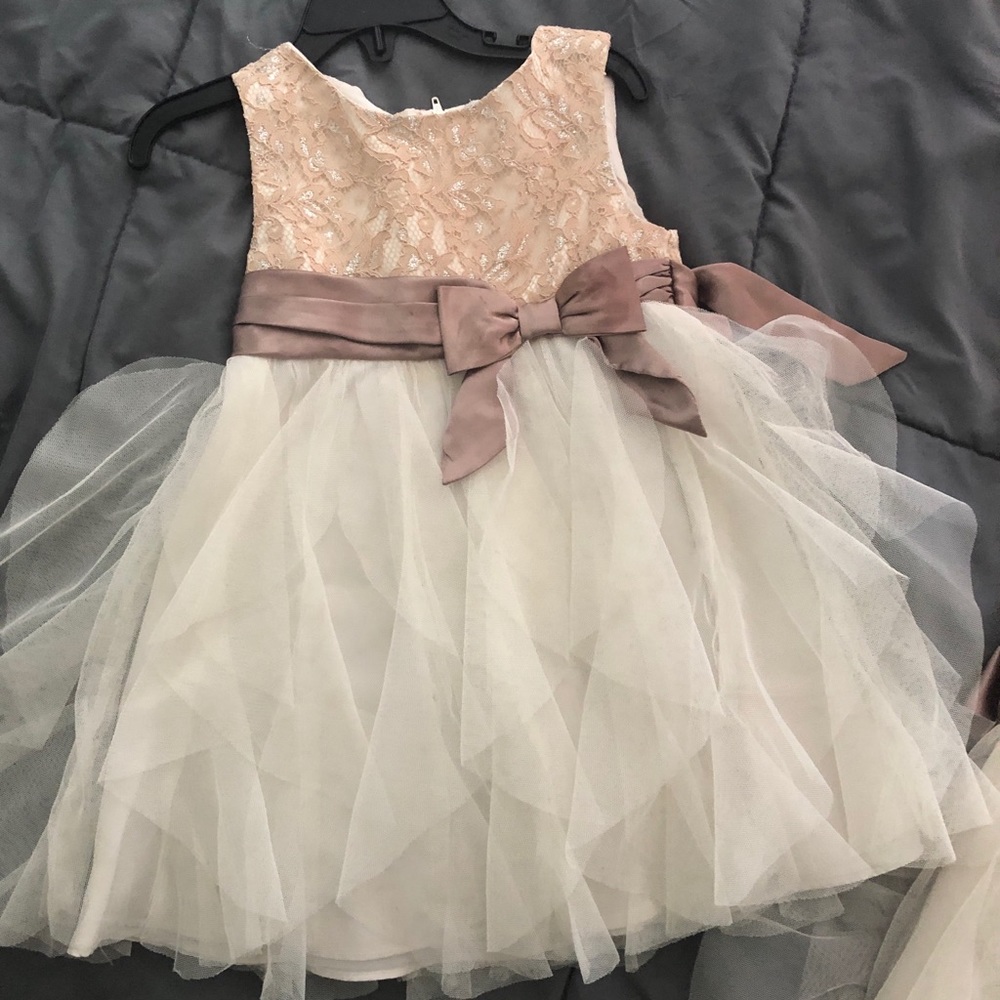 Formal Dress with bow in front and zipper on back